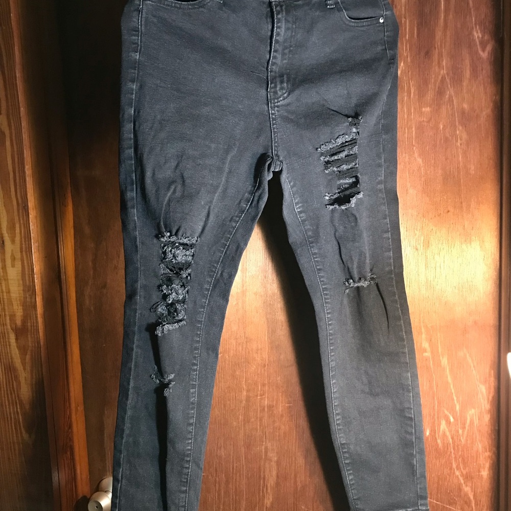 Distressed Black Stretch Jeans